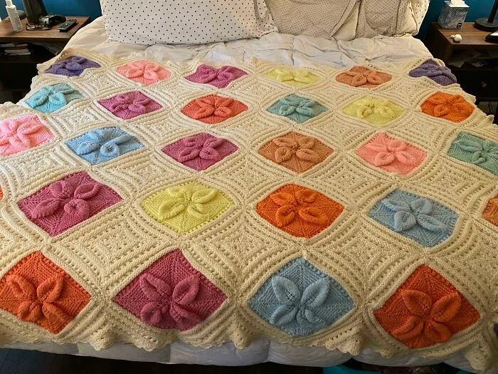 Una manta que me dejó mi bisabuela en los años 70/80