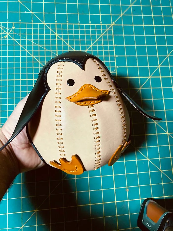 I Make Leather Polar Berd