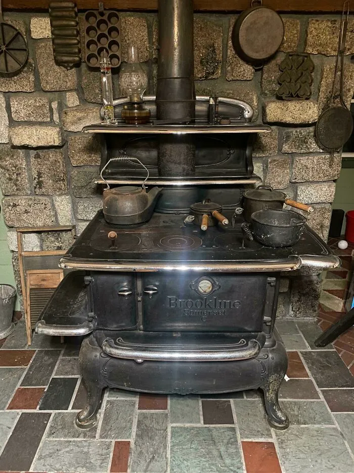 This Stove In My New House