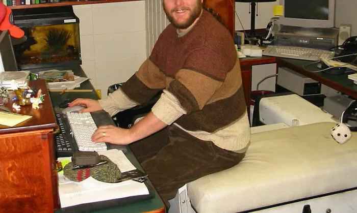 30 Signs That The Workplace You’ve Entered Isn’t Worth Staying In, As Shared By Folks Online