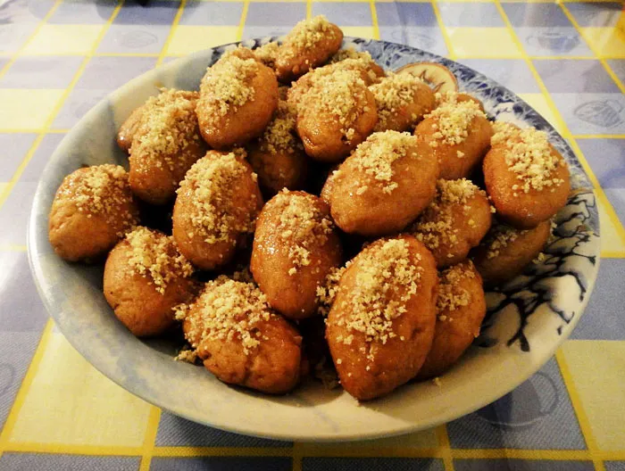 Melomakarona (Μελομακάρονα), A Sweet Greek Christmas Tradition