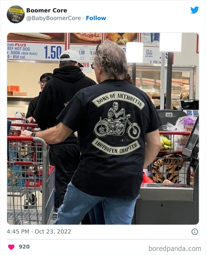 40 Cringy, Tasteless, And Cursed "Boomer Core" Items Of Clothing People Actually Wear In Public, As Shared On This Twitter Page
