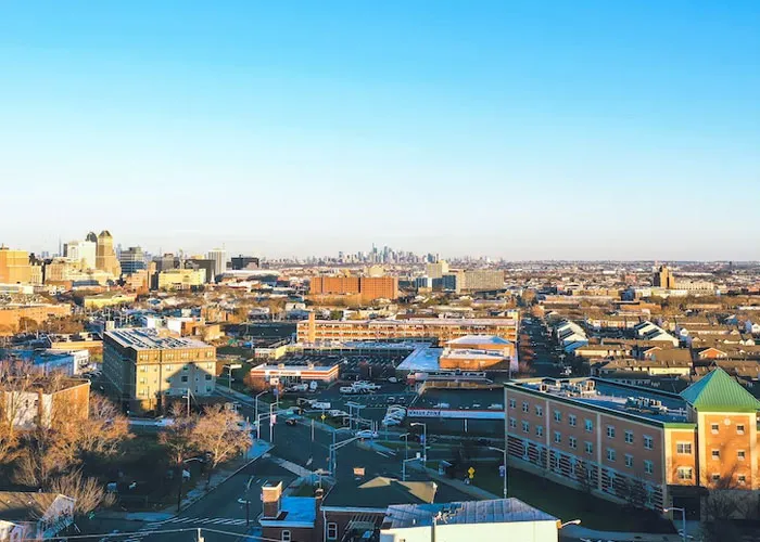 26 Americans Share Why These US Cities Are The Worst In An Honest Online Thread