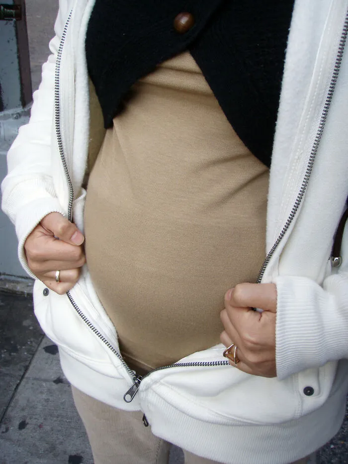 One Of The Prissy Girls Got Pregnant But Handled Things Very Maturely 