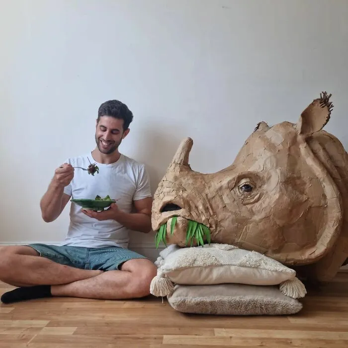 London-Based Artist Is Motivated To Produce Art That Helps Protect Endangered Animal Species By Reusing Discarded Materials For His Life-Like Sculptures (22 Pics)