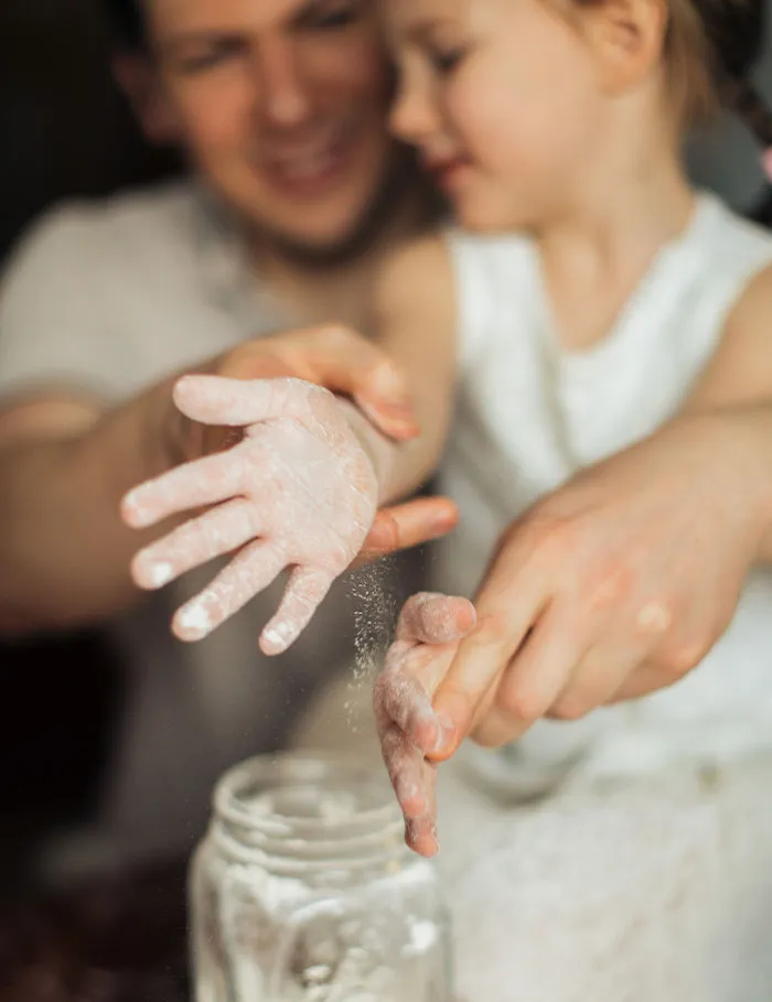 20 Hijas cuentan cosas de su infancia que sus padres no sabían