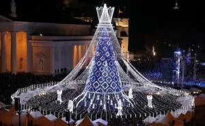 Hey Pandas From Around The World, Post A Picture Of The Holidays In Your Area