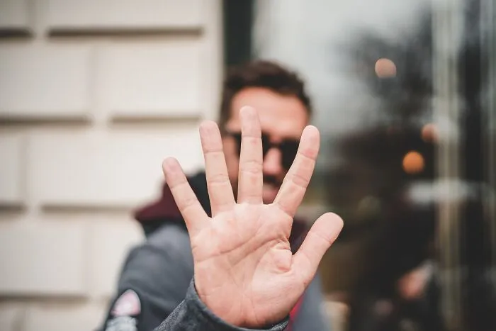 "Nunca dejes en una silla algo en lo que no quieras sentarte": 20 reglas para facilitarte la vida, contadas por la comunidad de pandas (Closed)