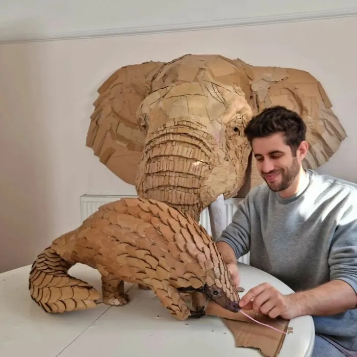 London-Based Artist Is Motivated To Produce Art That Helps Protect Endangered Animal Species By Reusing Discarded Materials For His Life-Like Sculptures (22 Pics)