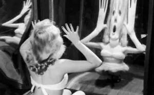 "Library Of The Bizarre": 50 Incredible And Rare Historical Photos That Explore Moments That Happened In The Past