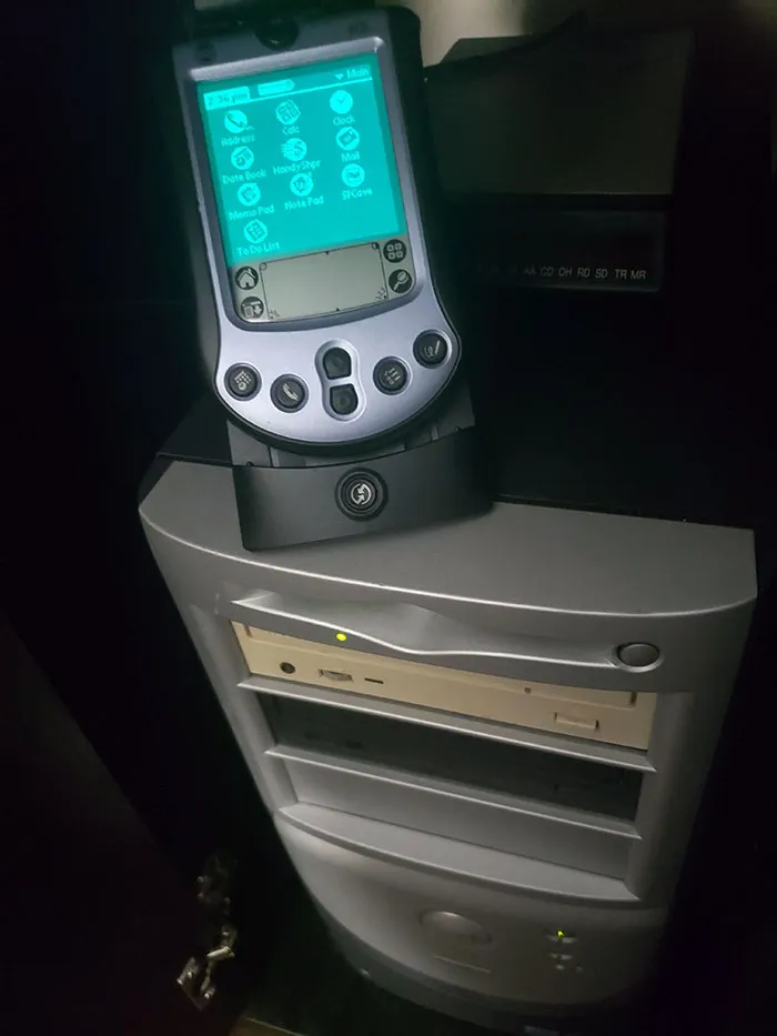 My Phone's Battery And Main PC's HDD Both Started Failing At The Same Time, So I'm Relying On These Two A Lot More For The Time Being