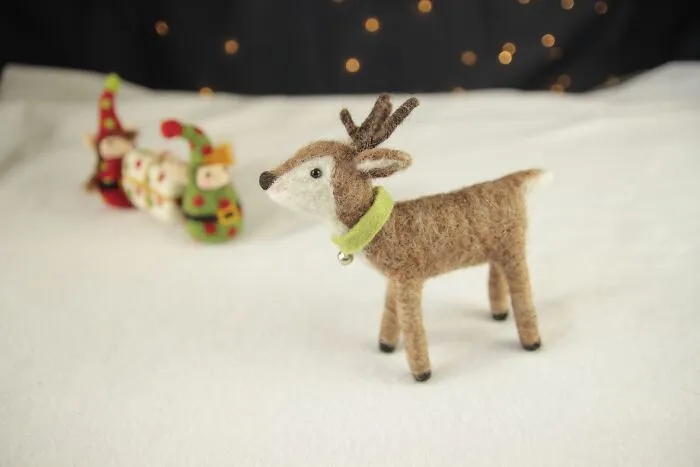 I Create Christmas-Inspired Felted Ornaments, And Now You Can Make Them Too (29 Pics)