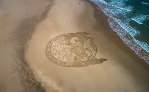 I Create Massive Drawings Out Of Beach Sand (30 Pics)