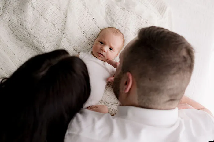 I Took Pictures Of Newborn Babies At The Hospital And Their Homes, Here Are 27 Of My Favorite Ones