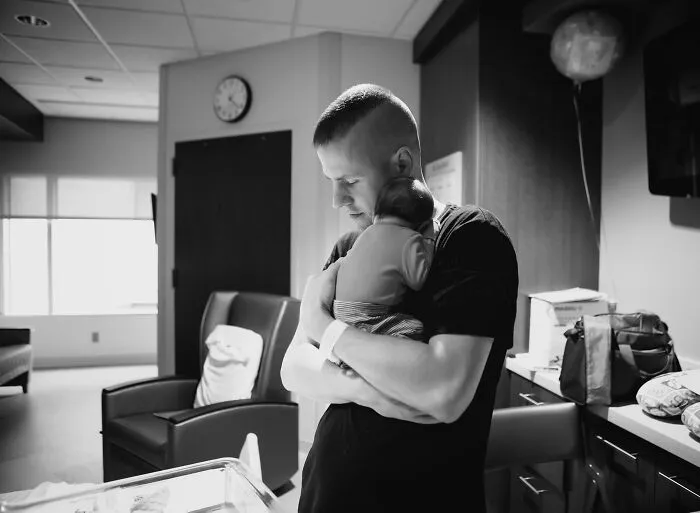 I Took Pictures Of Newborn Babies At The Hospital And Their Homes, Here Are 27 Of My Favorite Ones