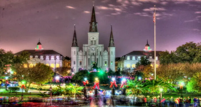 Christmas In The "Big Easy." New Orleans. No Snow, But We Make Up For It In Song, Drink, And  Great Food!