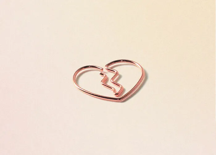Unbreak My Heart Paper Clips