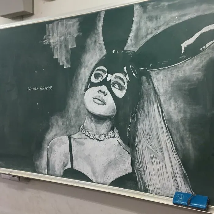 From Sailor Moon To Vincent Van Gogh's "Starry Night", This Teacher Surprises His Students With Stunning Chalkboard Art (31 New Pics)