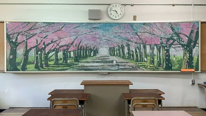 From Sailor Moon To Vincent Van Gogh's "Starry Night", This Teacher Surprises His Students With Stunning Chalkboard Art (31 New Pics)