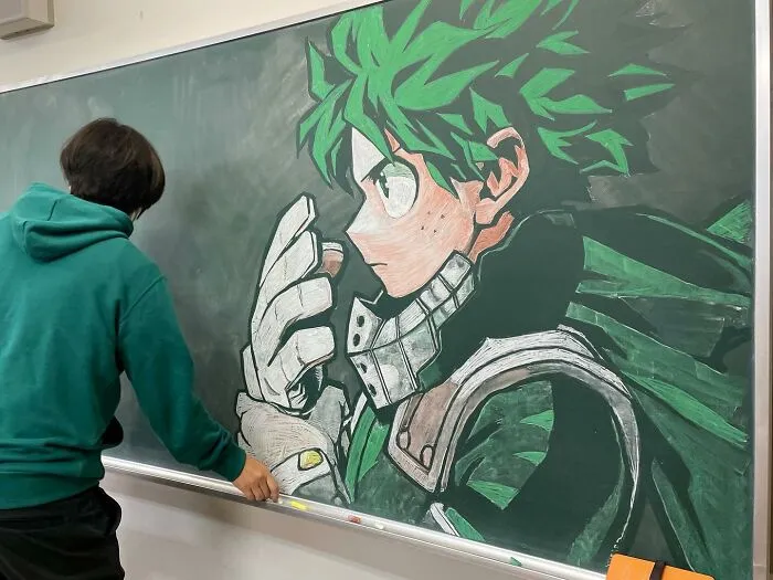 From Sailor Moon To Vincent Van Gogh's "Starry Night", This Teacher Surprises His Students With Stunning Chalkboard Art (31 New Pics)
