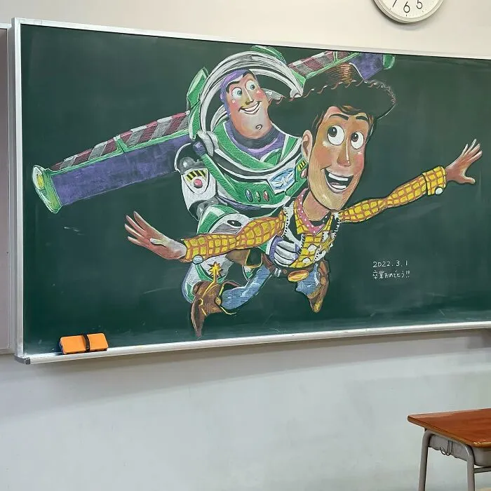 From Sailor Moon To Vincent Van Gogh's "Starry Night", This Teacher Surprises His Students With Stunning Chalkboard Art (31 New Pics)