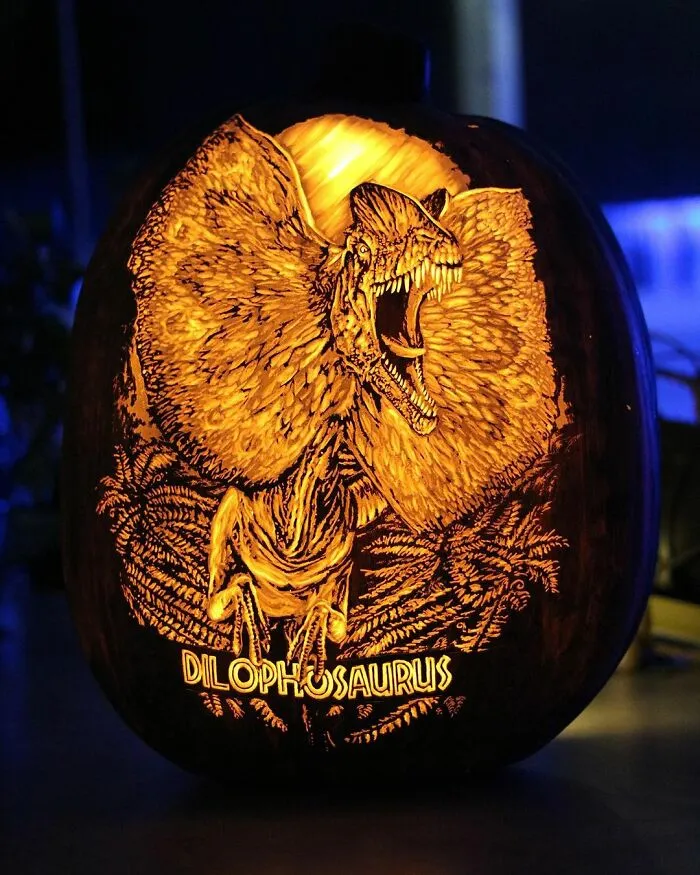  Incredibly Detailed Pumpkins With References To Pop-Culture, Movies, Celebrities And Other Things Made By This Artist (63 Pics)