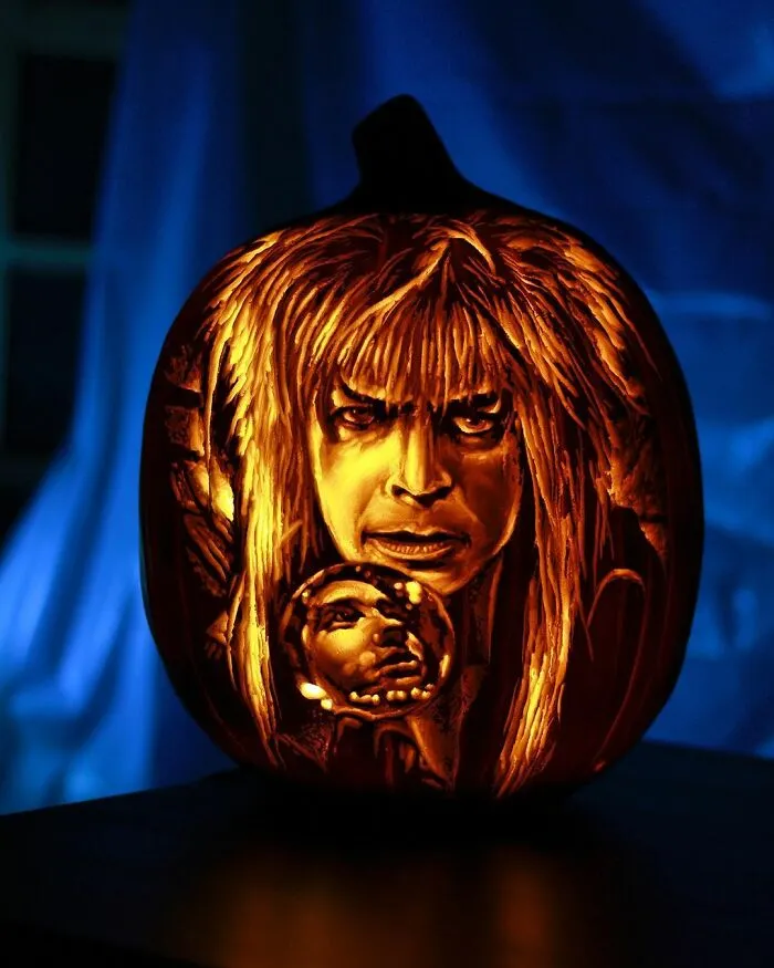  Incredibly Detailed Pumpkins With References To Pop-Culture, Movies, Celebrities And Other Things Made By This Artist (63 Pics)