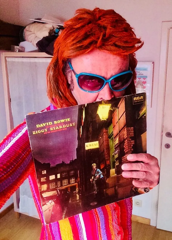 I Dressed As 40 Albums And Artists For A Lockdown Challenge, Here Are My 15 Pics