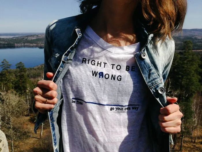 "People Who Are Incapable Of Admitting They Are Wrong" And 30 Other Deal-Breakers, As Shared By Our Community