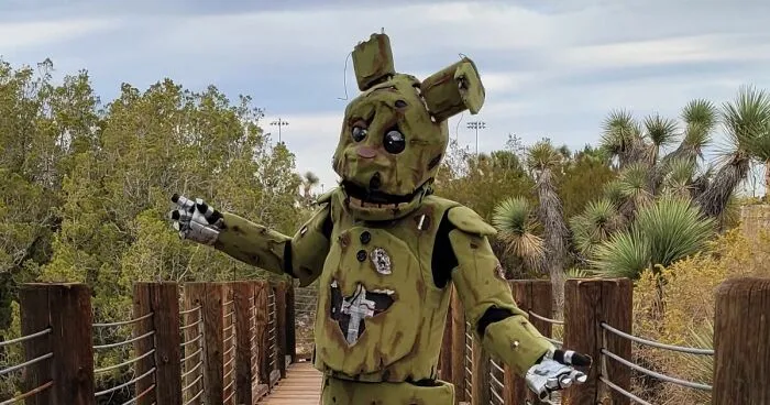 Hey Pandas, Post Your Favorite Picture From Halloween In 2022 (Closed)