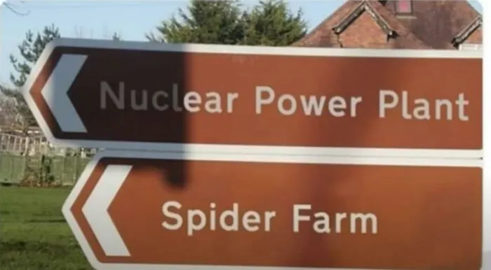 50 Times Signs Were So Hilariously Absurd, People Had To Share Them On This Facebook Page (New Pics)