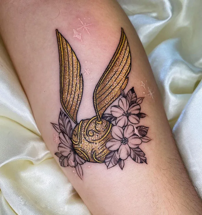 40 Unique And Cool "Glitter Tattoos"