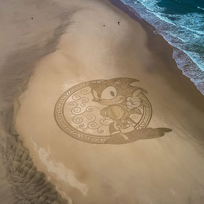 I Create Massive Drawings Out Of Beach Sand (30 Pics)