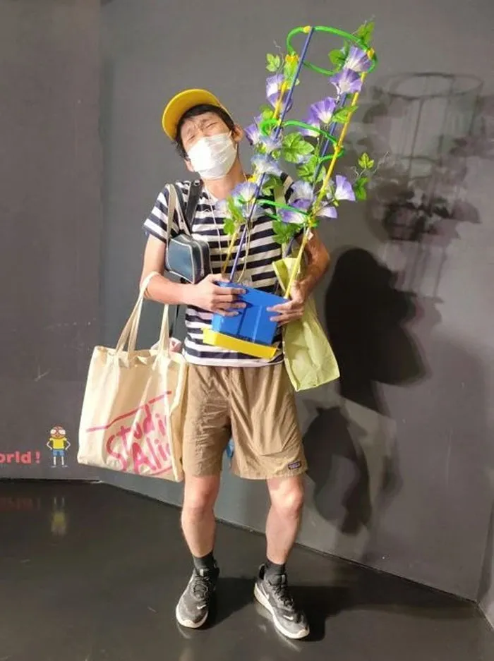 An Elementary Schooler On The Last Day Of School