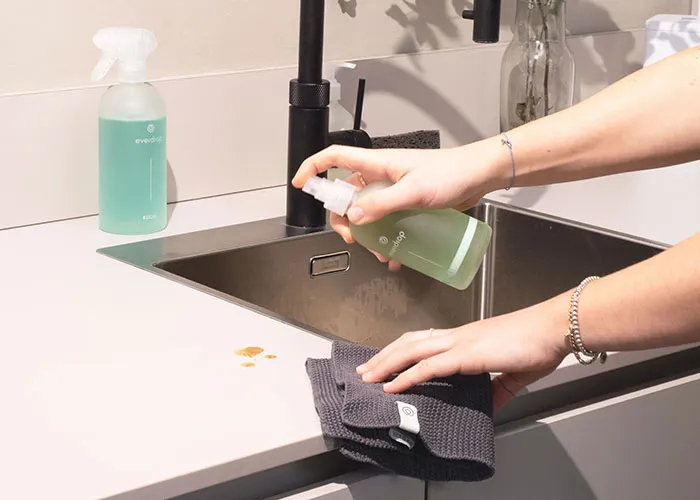 40 People Share The Non-Negotiable Rules They Have In Their Homes, And Some Are Very Strange