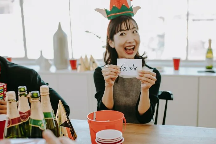 35 Workplace Behaviors That People Say Are Actually Toxic