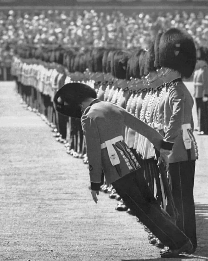 Welsh Royal Guard Falling Down Due To The Extreme Heat, None Of The Others Rescued Him To Not Break Their Rules, 1957