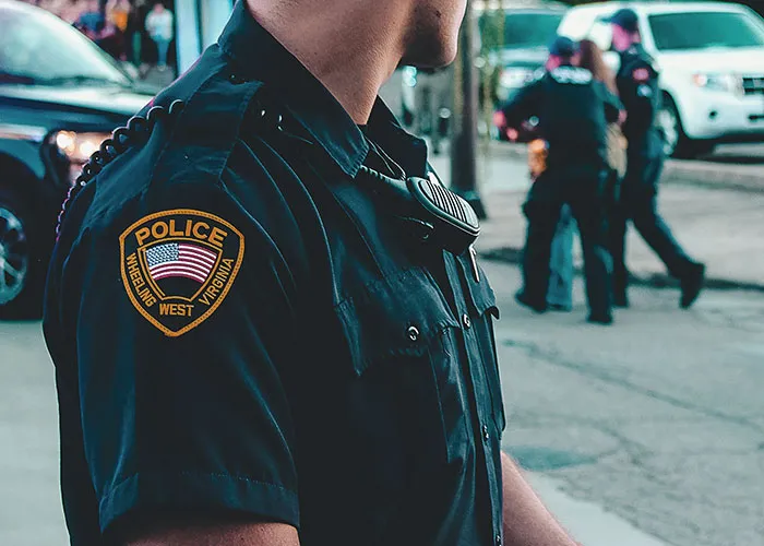 30 Street-Smart People Share How To Spot The Signs Of A Bad Neighborhood Early Enough To Leave Unharmed