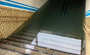This Group Is Dedicated To The Fear Of Submerged Man-Made Objects, And Here Are 50 Of Its Scariest Pics (New Pics)