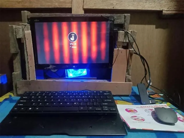 30 Times People Spotted Cursed Gaming Setups And Shared Them On This Group