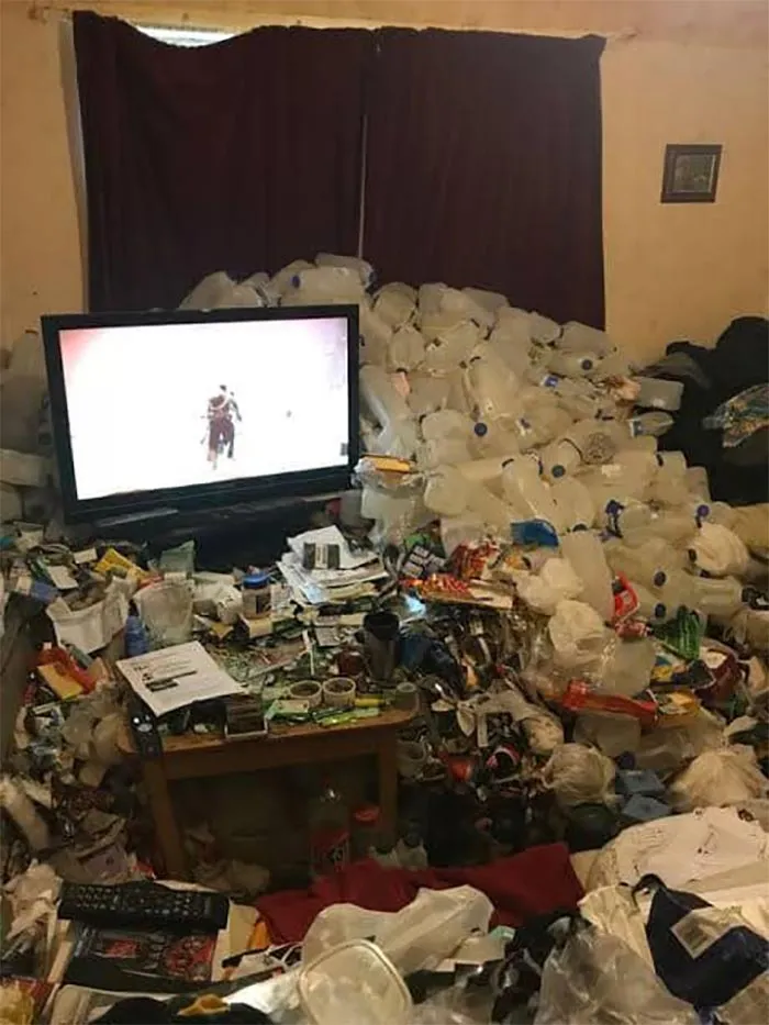30 Times People Spotted Cursed Gaming Setups And Shared Them On This Group