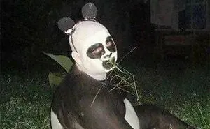 This Group Is All About Sharing "Cursed Images", And Here's 34 Of The Most Bizarre Ones 