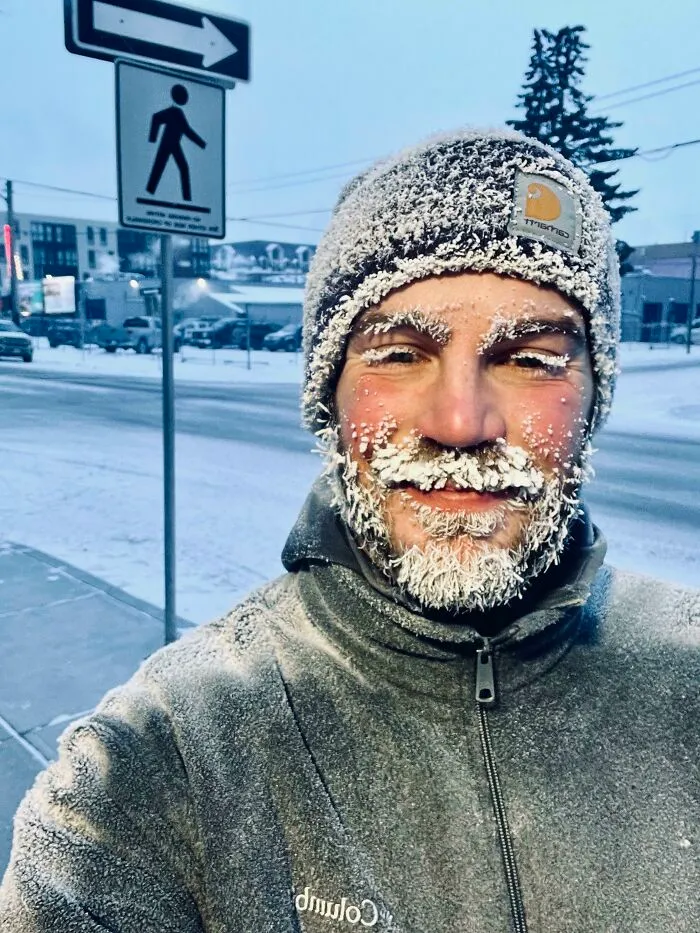 Arctic Freeze Hits North America, Causes Chaos In Many Areas (45 Pics)