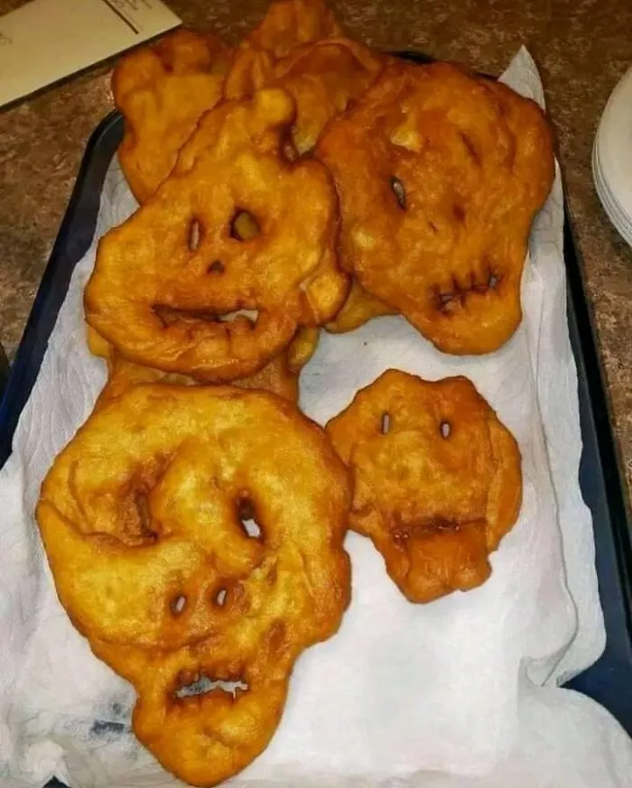 30 Times People Spotted A Face In An Everyday Thing And Just Had To Share It In This Online Group