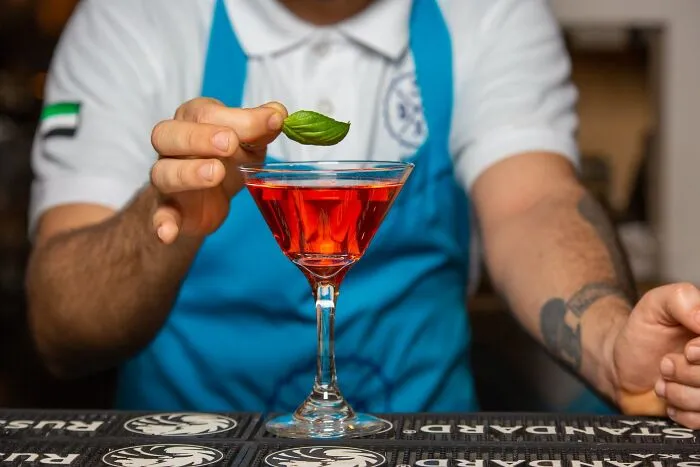 Make Cocktails 