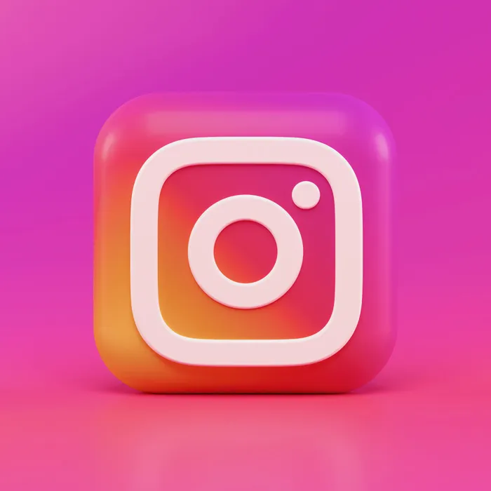 Instagram, 598 Million