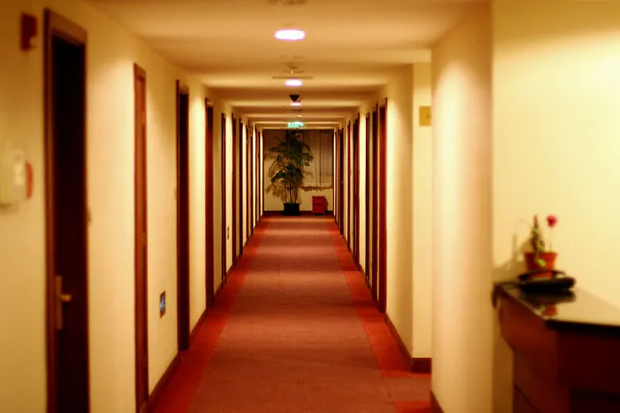 Someone Tried To Enter This Woman's Room In The Middle Of The Night And The Receptionist Told Her She Didn't Have A Reservation