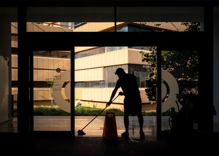 30 Disturbing Things That People Saw And Experienced While At Work
