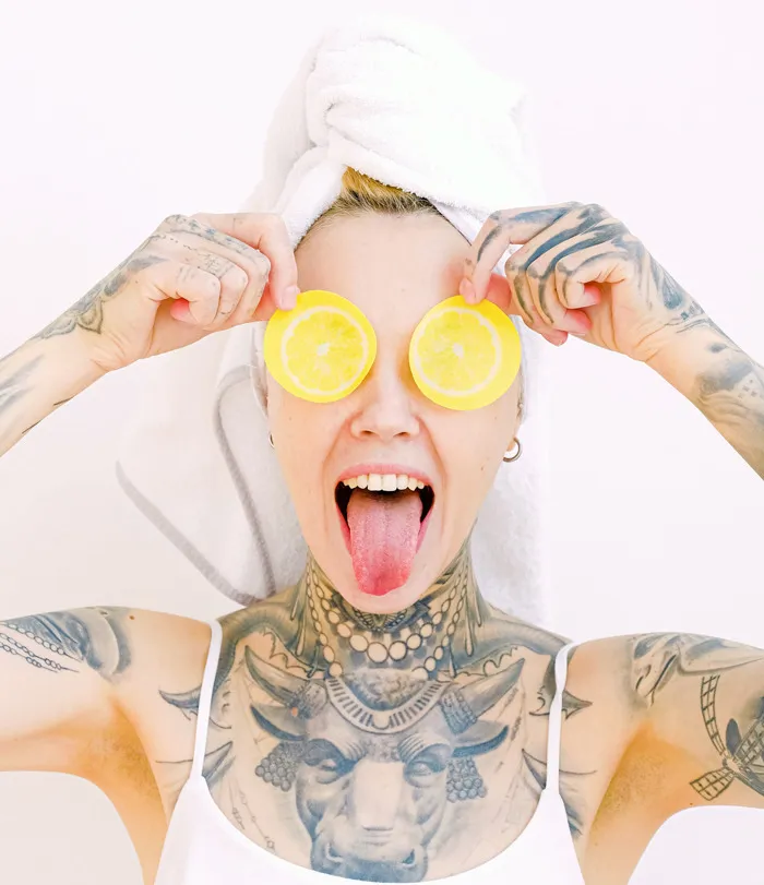 “What Screams Insecurity But Most People Don’t Realize It?” (30 Answers)
