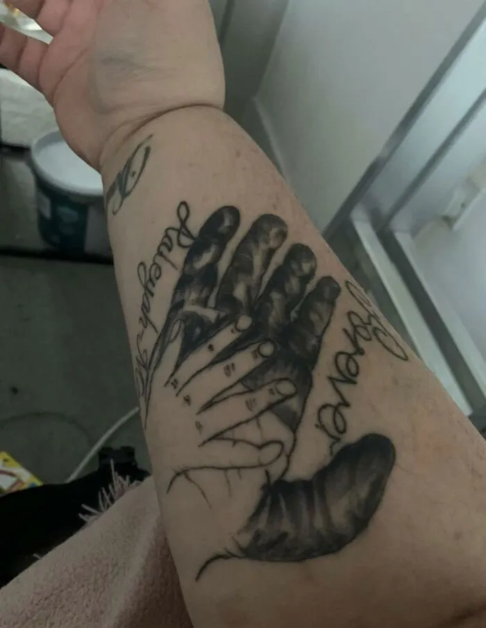 Found This In The Wild  Turd Fingers